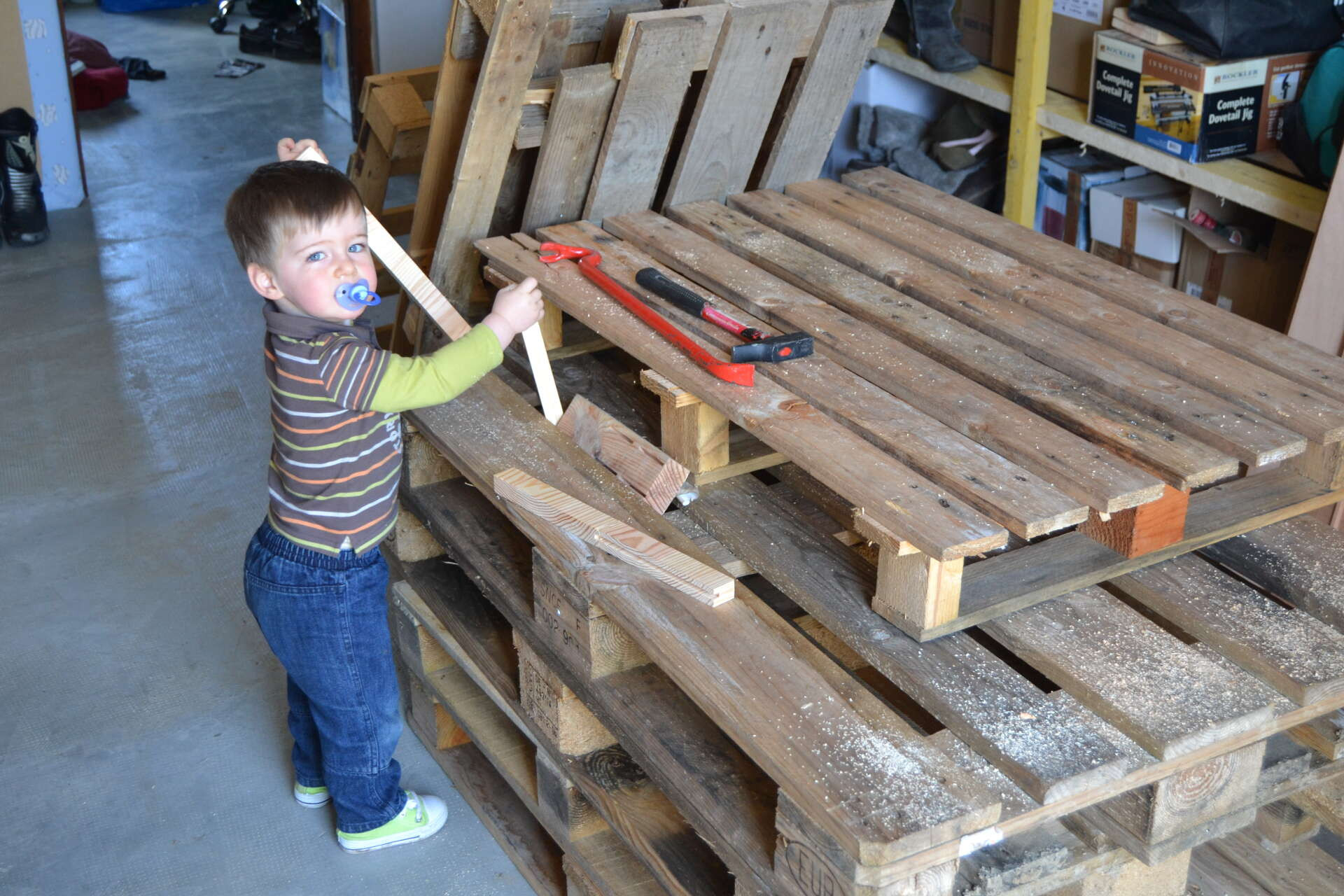 Bois de récupération de palettes - Atelier LEMAN