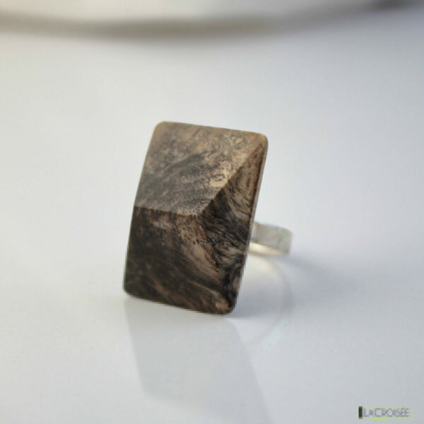 Bague en bois loupe de marronnier