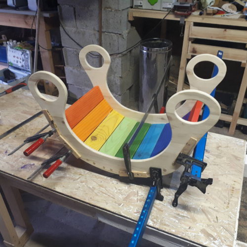 fabrication-bascule-arc-en-ciel